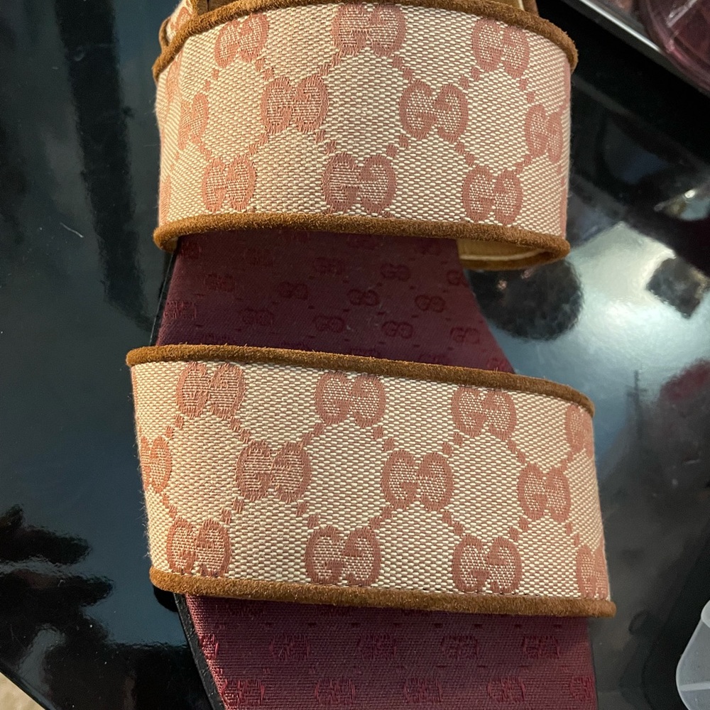 Gucci sandals